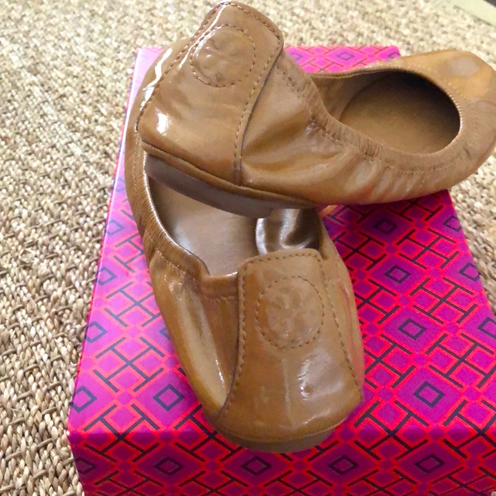 Tory Burch Eddie Ballet Flats Royal Tan Patent